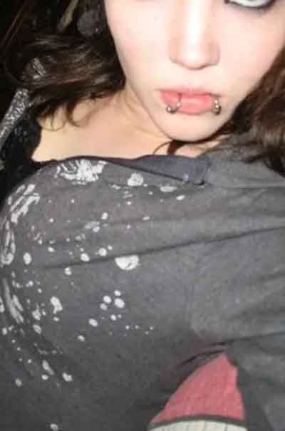 Sara, 19 år